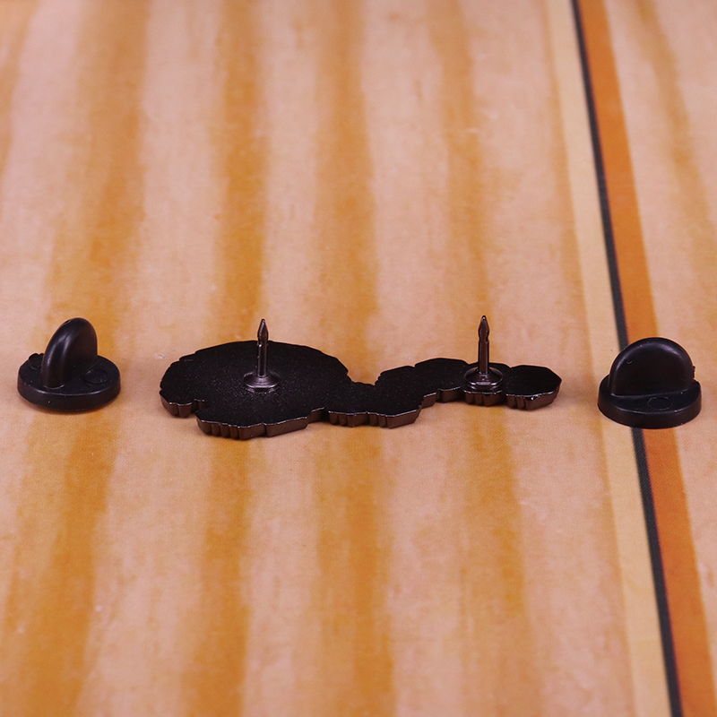 Chain chomp collectible badge  - Retro Gaming Gifts review and price