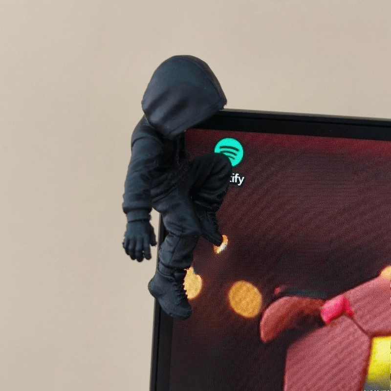 Climb Hoodie Alien Mini Statue - Retro Gaming Gifts review and price